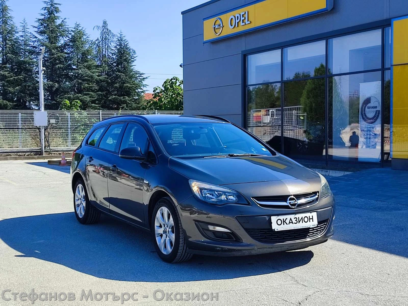Opel Astra J Sp. Tourer 1.6 CDTI (136hp) MT6 - изображение 3