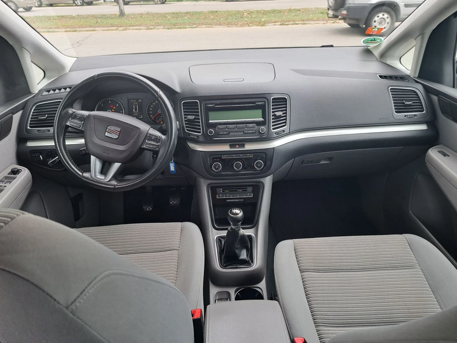 Seat Alhambra 2.0TD-140K.C - изображение 7