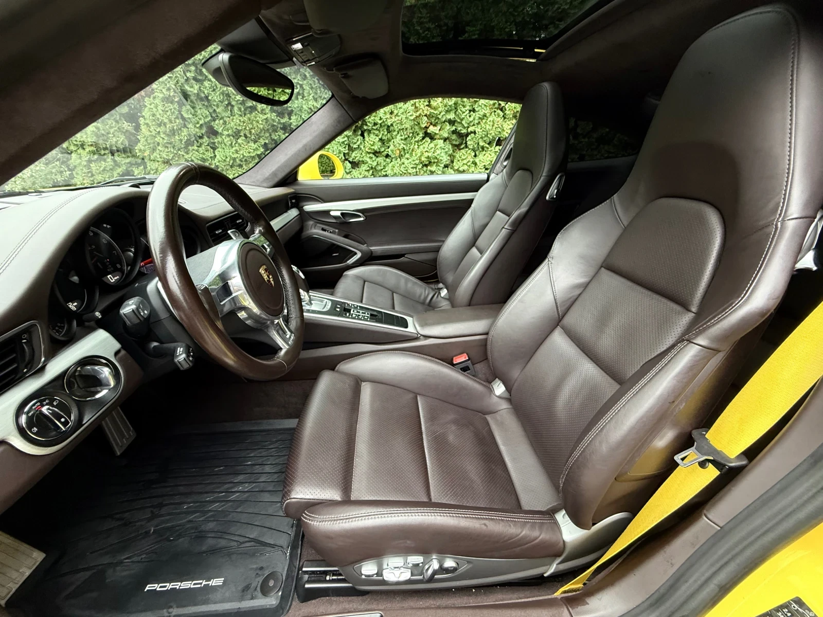 Porsche 911 Turbo S Ceramic/KeylessGO/Bose/Panorama/700Hp - изображение 6