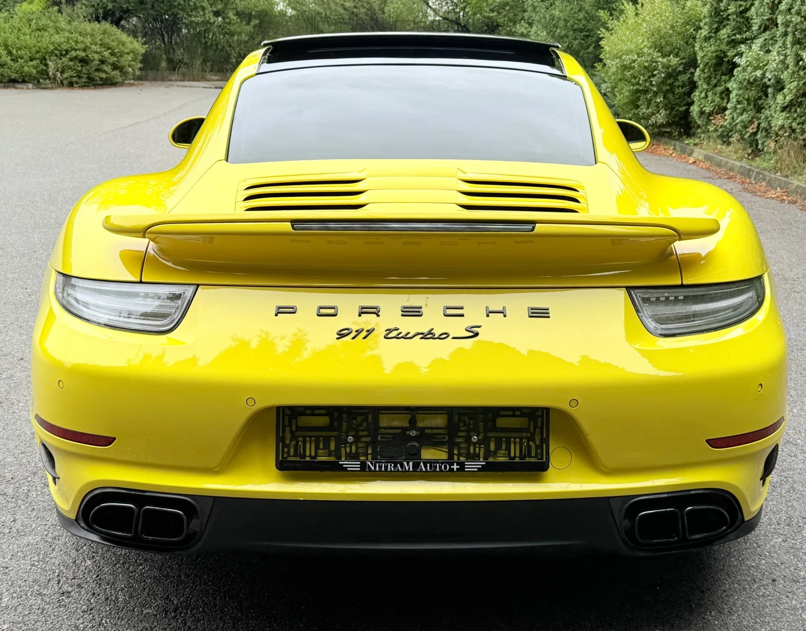 Porsche 911 Turbo S Ceramic/KeylessGO/Bose/Panorama/700Hp | Mobile.bg   12