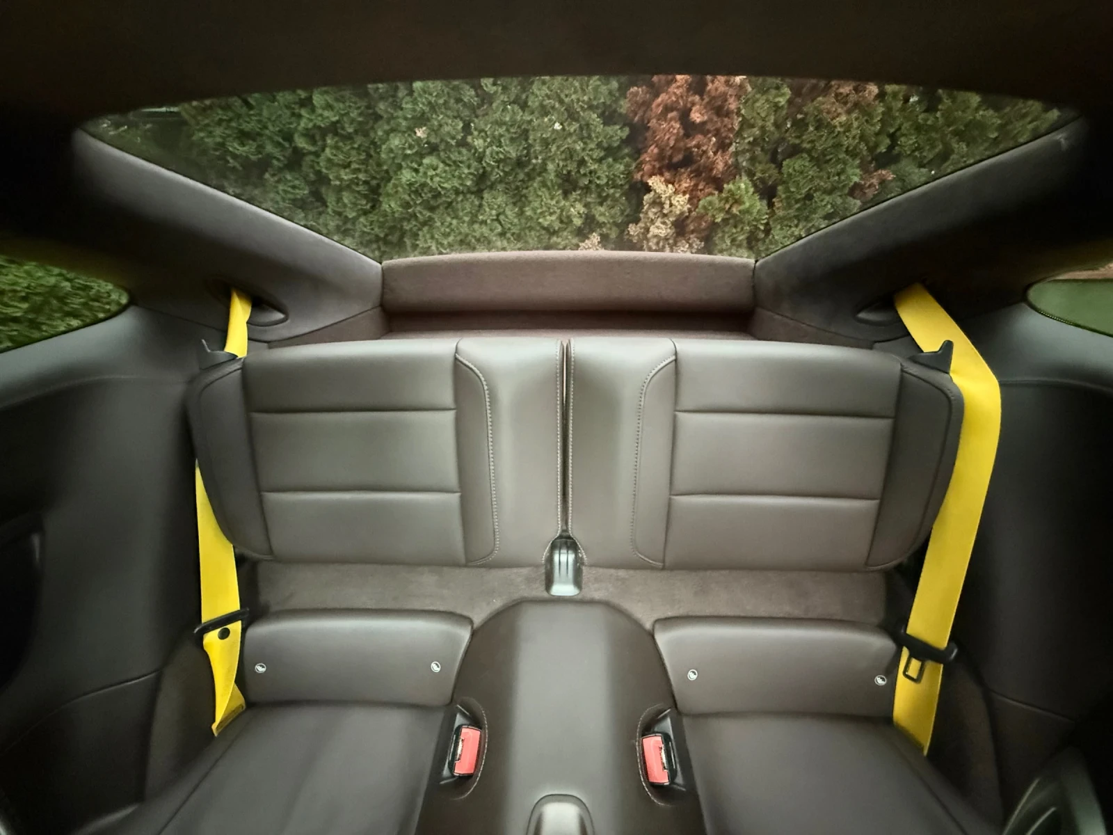 Porsche 911 Turbo S Ceramic/KeylessGO/Bose/Panorama/700Hp - изображение 10