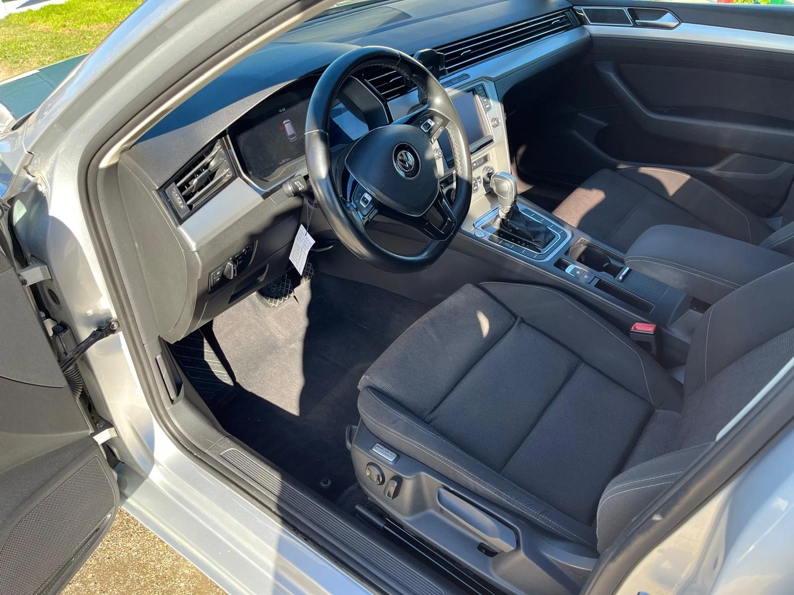 VW Passat Variant 2.0 TDI Highline | Mobile.bg   9