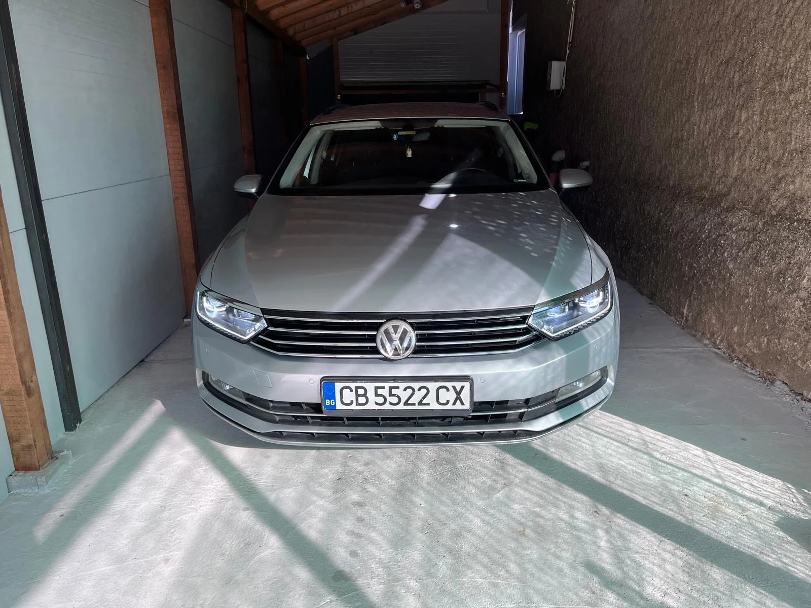 VW Passat Variant 2.0 TDI Highline | Mobile.bg   2