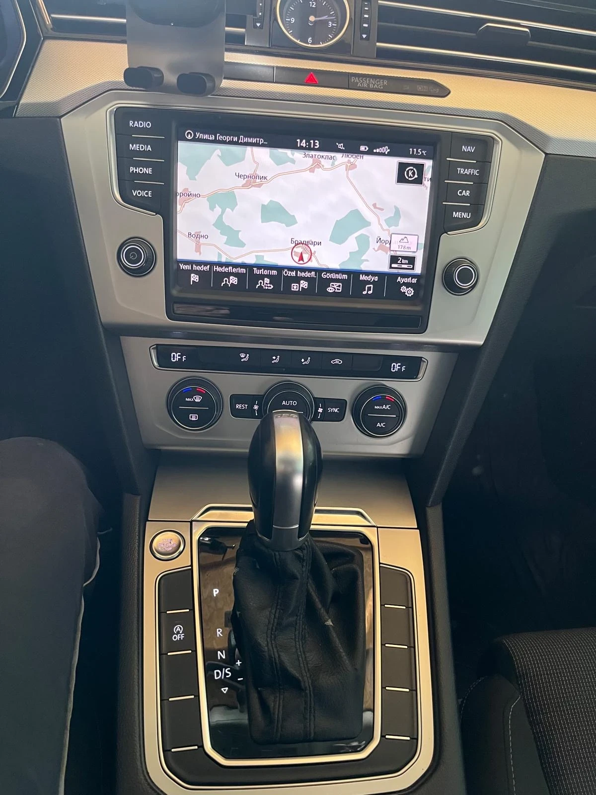 VW Passat Variant 2.0 TDI Highline | Mobile.bg   4