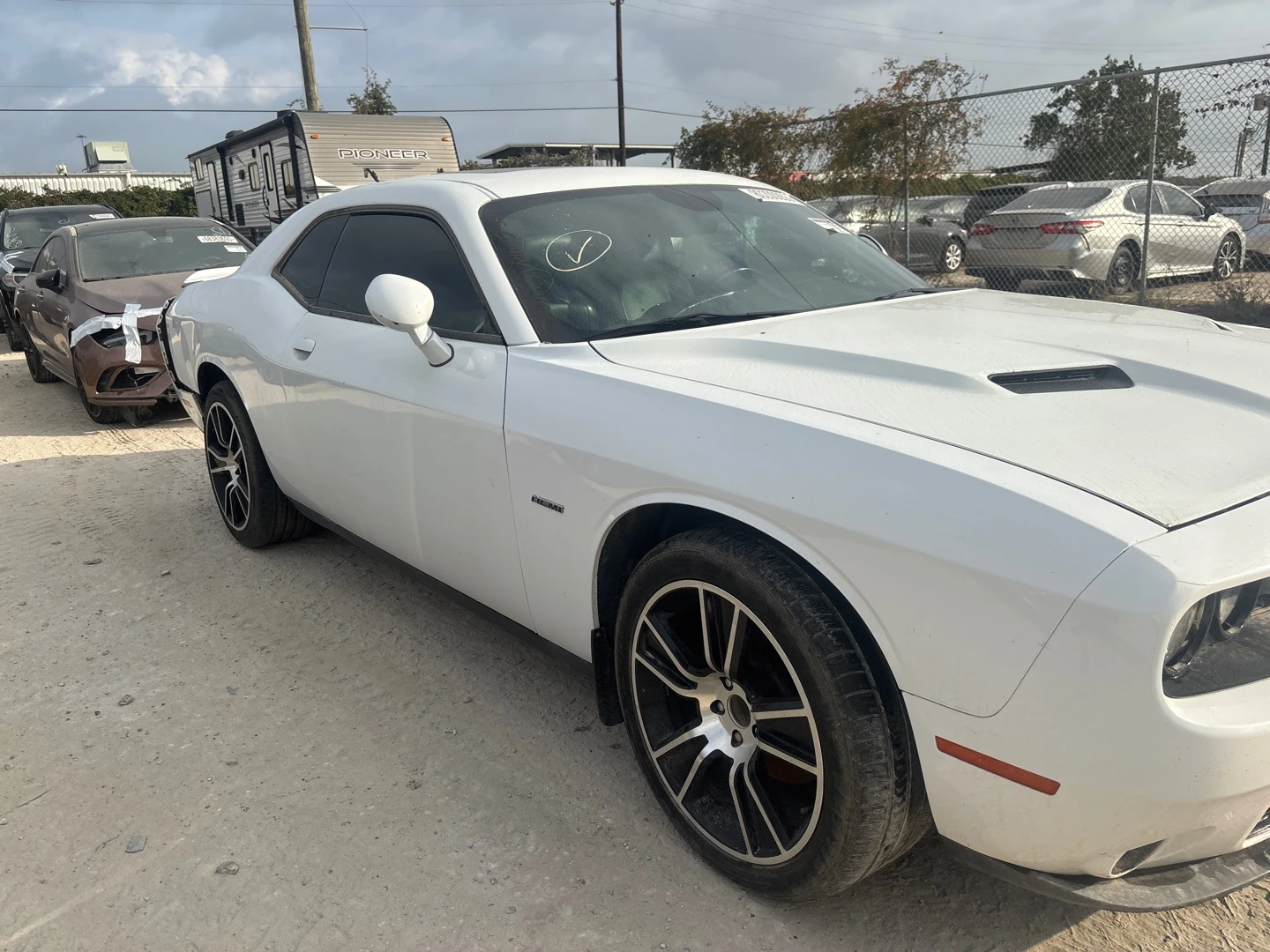 Dodge Challenger * 5.7 HEMI* * *  *  | Mobile.bg   2