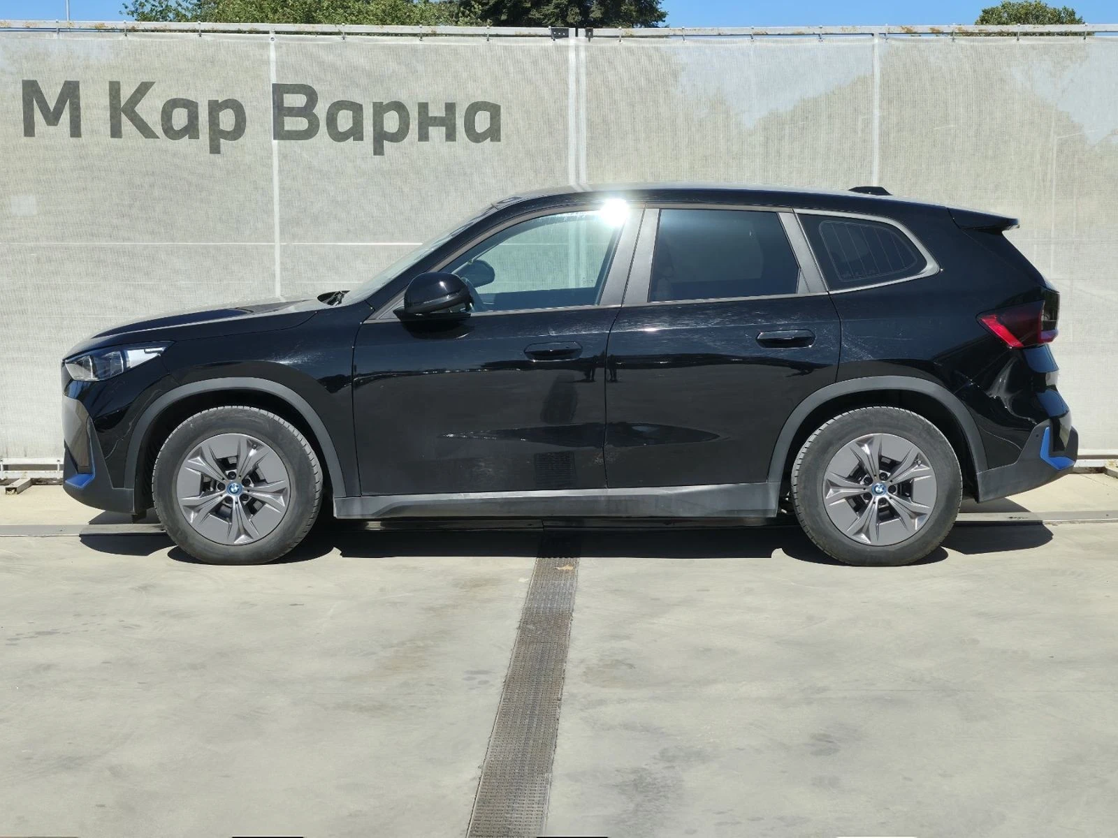 BMW iX1 | Mobile.bg � ����������� 4