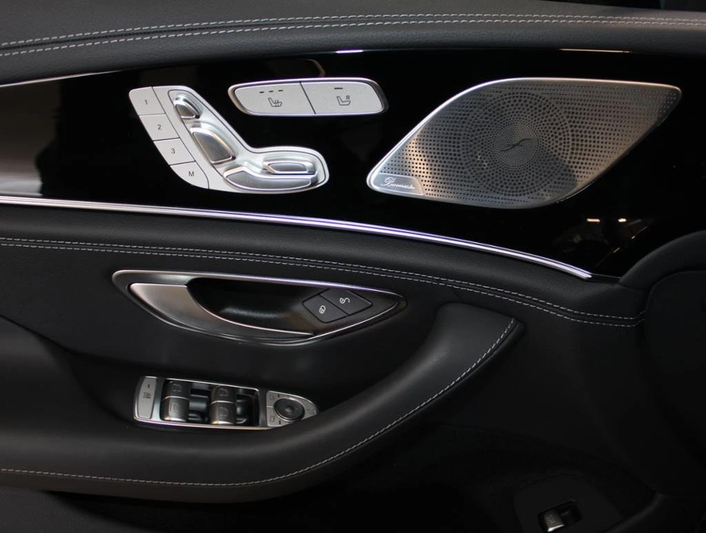 Mercedes-Benz AMG GT 43/4-MATIC/AERO/V8 STYLE/BURM/PANO/NIGHT/360/ - изображение 7