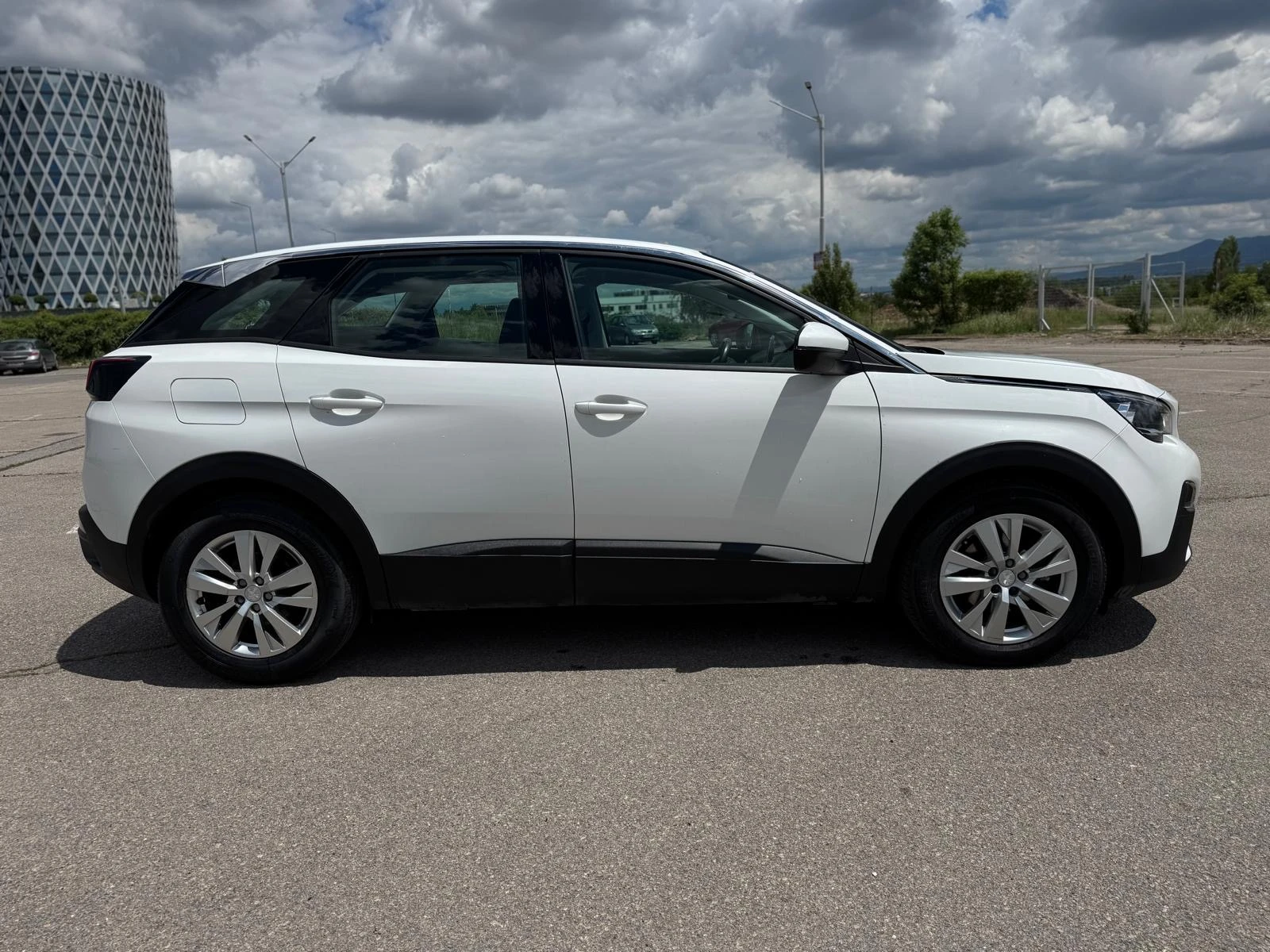 Peugeot 3008 1.5HDI-131-6��-NAVI | Mobile.bg � ����������� 3