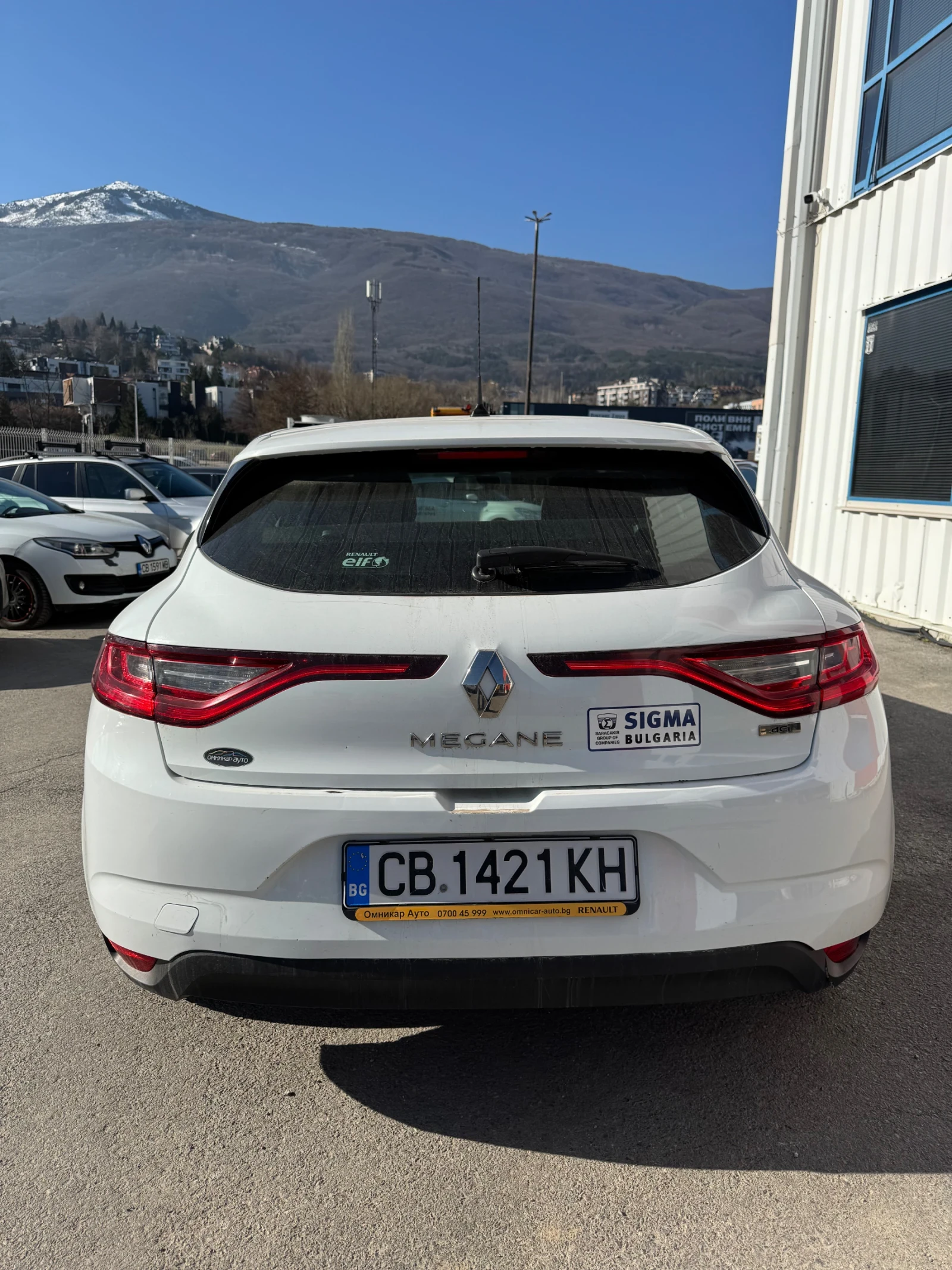 Renault Megane 1.5 dci, снимка 4 - Автомобили и джипове - 53795159