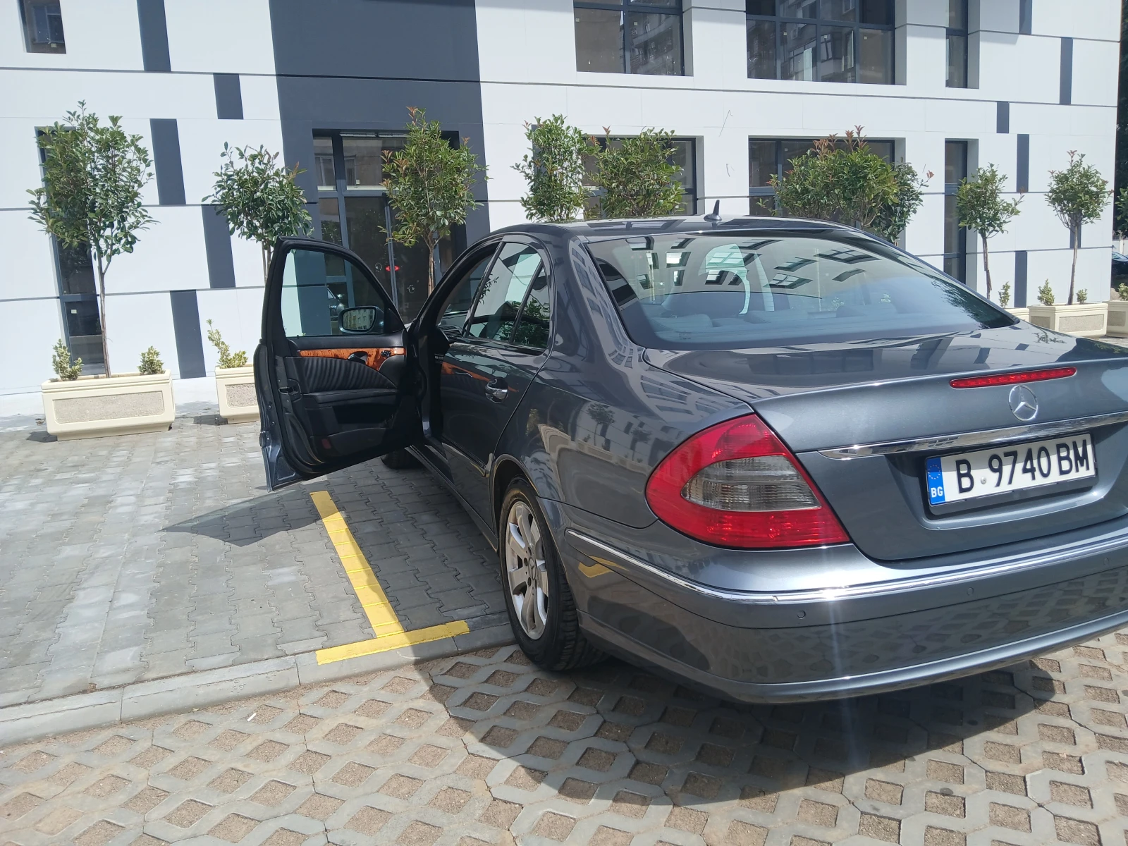 Mercedes-Benz E 280 facelift, ����� ��������� | Mobile.bg � ����������� 3