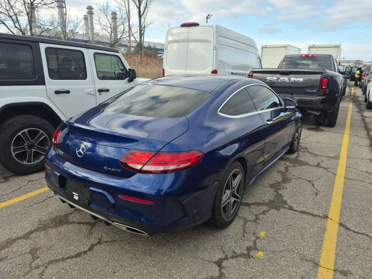 Mercedes-Benz C 300 Coupe * AMG Line * Multibeam * CARFAX * , снимка 3 - Автомобили и джипове - 54114085