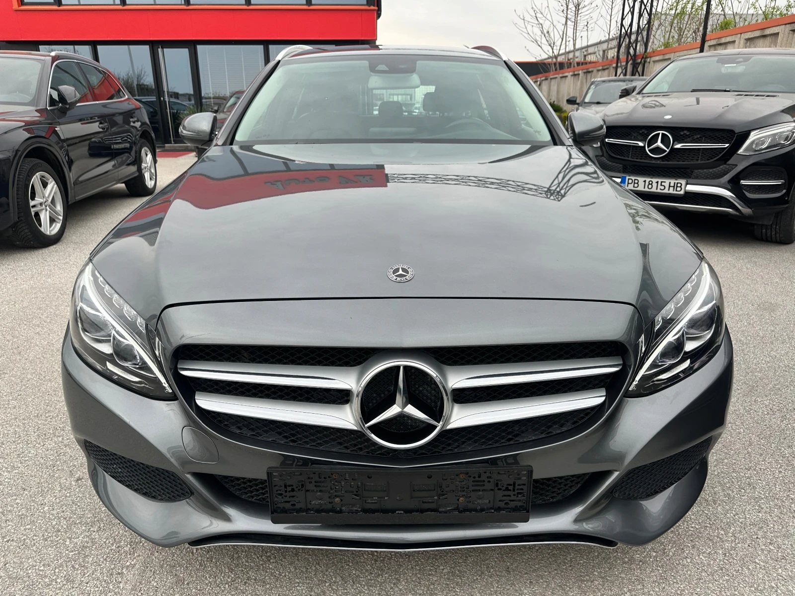 Mercedes-Benz C 220 cdi 9Gtronik/4Matik /LED/Camera/KEYLESS/Сер.Истори, снимка 3 - Автомобили и джипове - 54206908