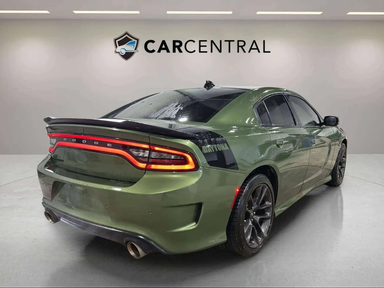 Dodge Charger * R/T | DAYTONA | CLEAN CARFAX | LOW KMS| 1 OWNER , снимка 5 - Автомобили и джипове - 54784892