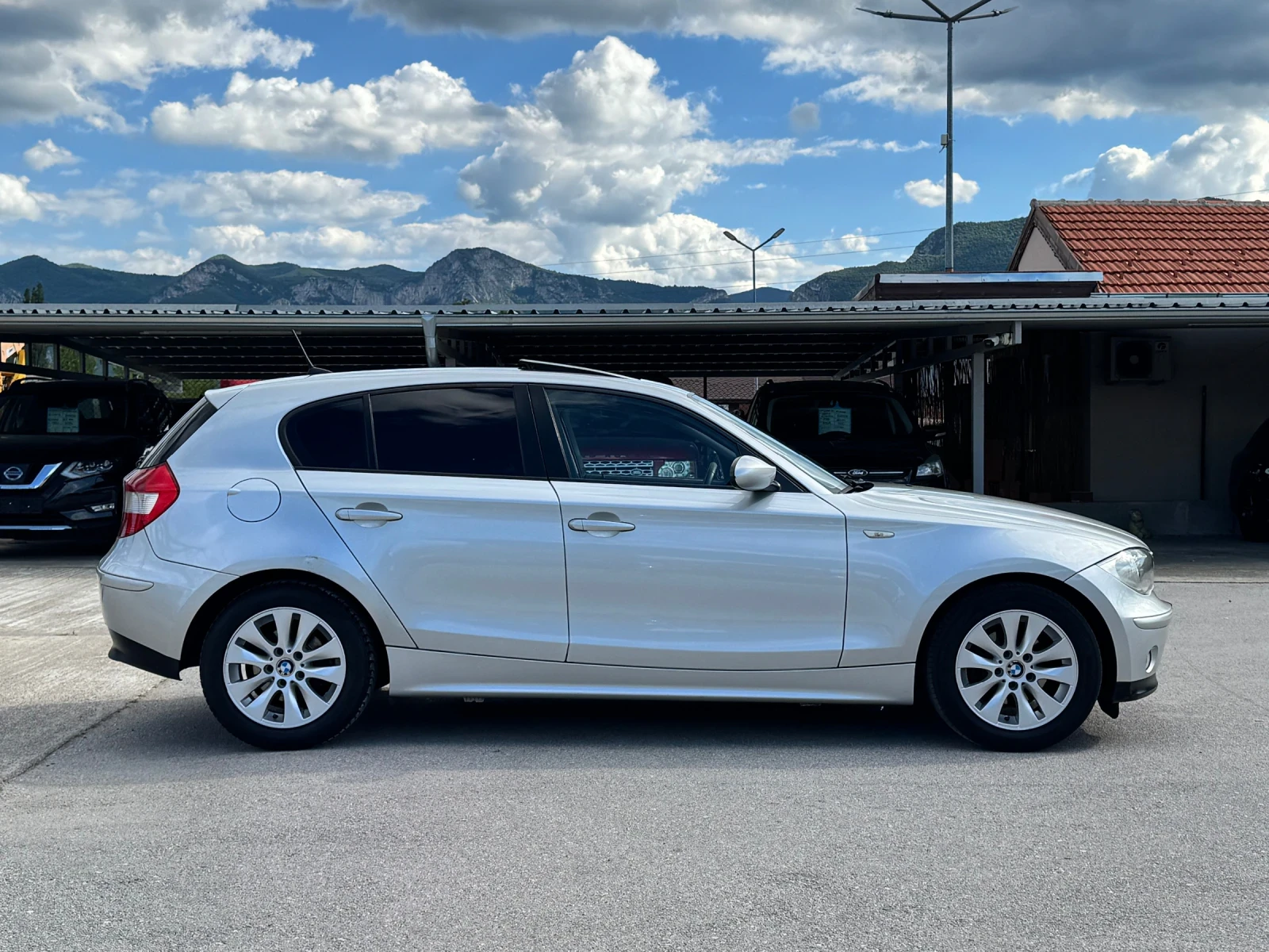 BMW 118 2.0D ИТАЛИЯ НАВИ, снимка 5 - Автомобили и джипове - 54903917