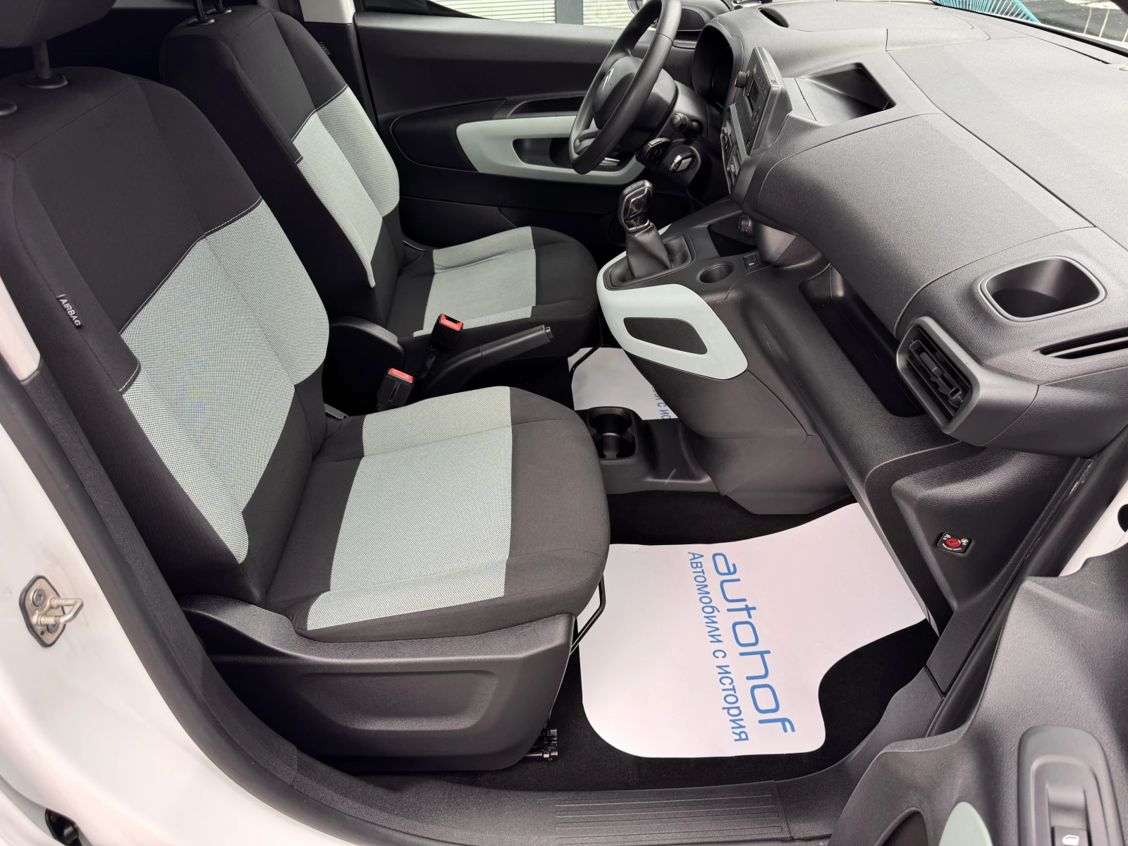 Citroen Berlingo LIVE/1.5BLUEHDI/100K.C./5MT/N1, снимка 9 - Автомобили и джипове - 55123443
