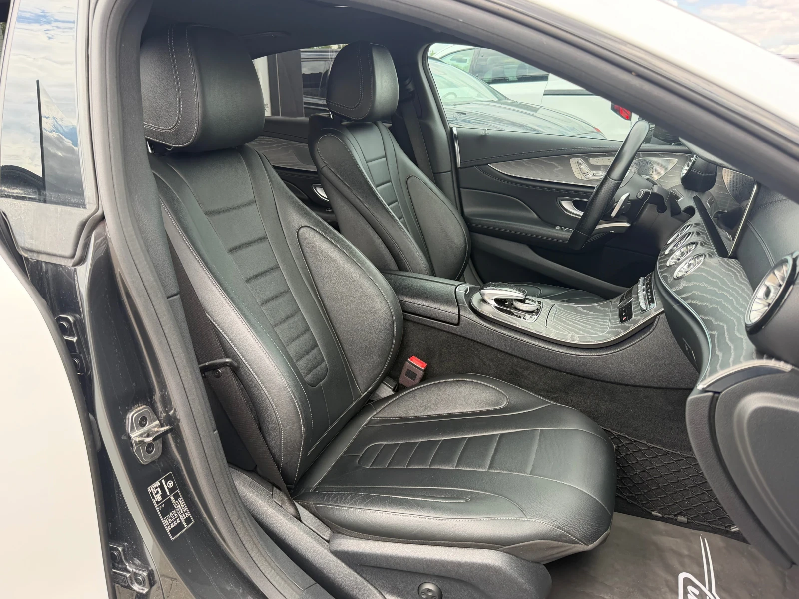 Mercedes-Benz CLS 400 D#4MATIC#BRABUS#104000KM, снимка 12 - Автомобили и джипове - 55397775