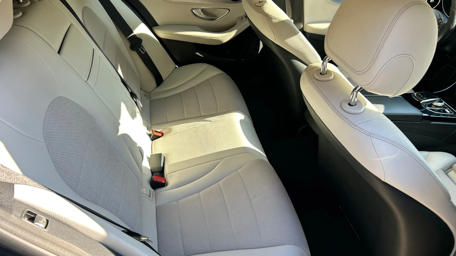 Mercedes-Benz C 350 Plug-in hybrid, снимка 9 - Автомобили и джипове - 55631799