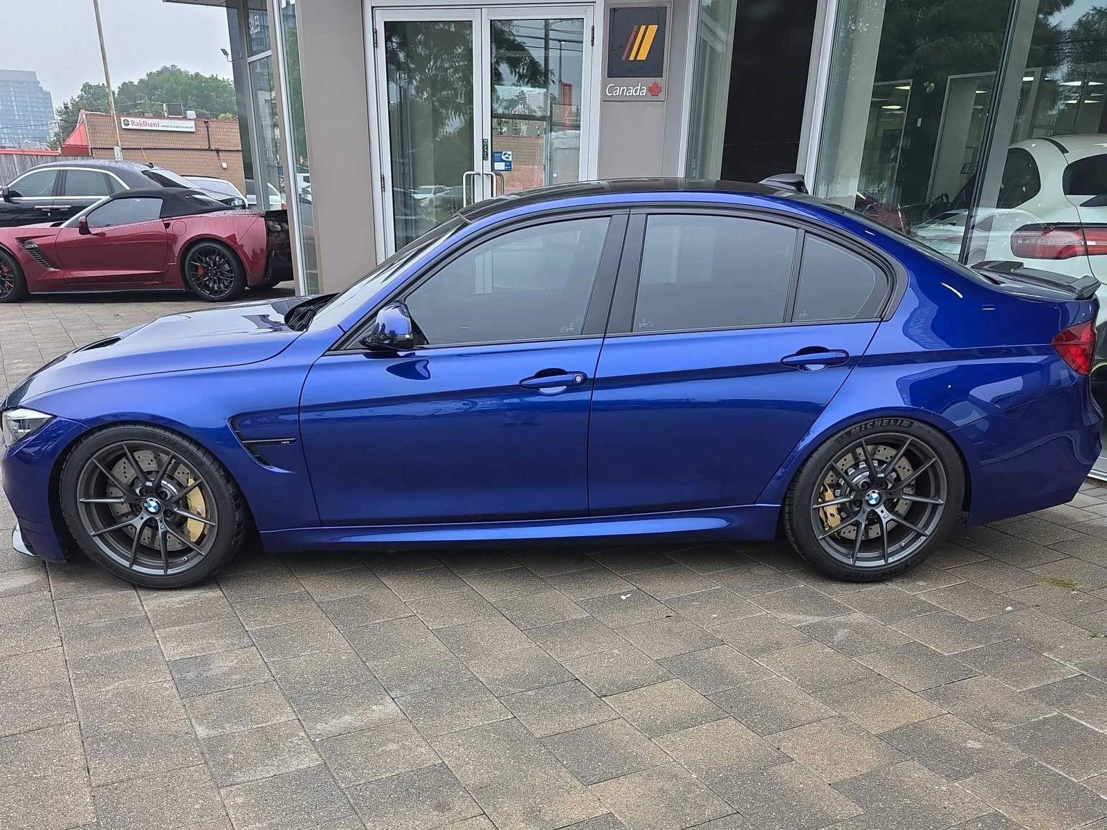 BMW M3 * CS Sedan * АВТОКРЕДИТ БЕЗ ПЪРВОНАЧАЛНА ВНОСКА* , снимка 16 - Автомобили и джипове - 55900121