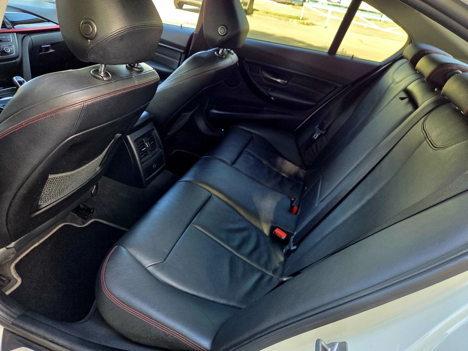 BMW 330 D, снимка 9 - Автомобили и джипове - 56440263