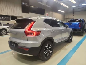 Volvo XC40 PLUS DARK THEME| 360| PANO| 2 КЛЮЧА| CARFAX, снимка 3