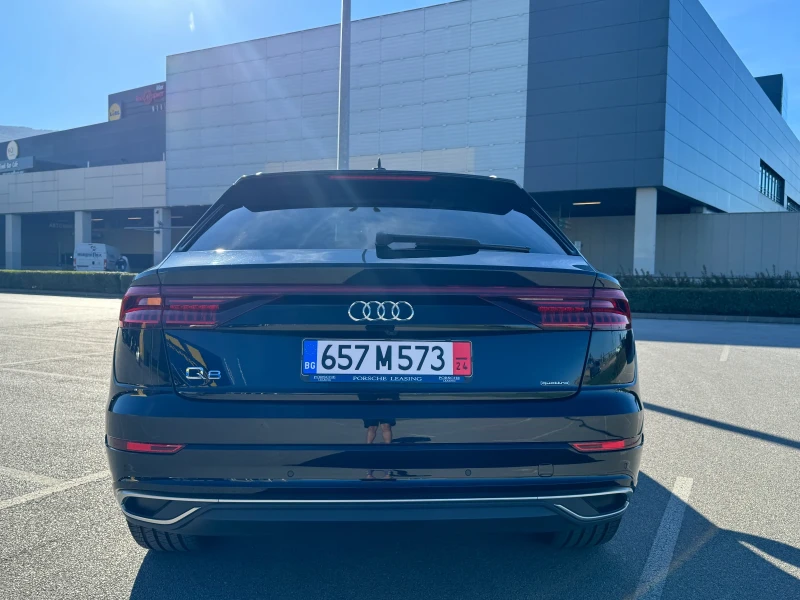 Audi Q8 55 TFSI MATRIX/BANG&OLUFSEN/ОБДУХВАНЕ/ЩОРИ, снимка 4 - Автомобили и джипове - 47425873