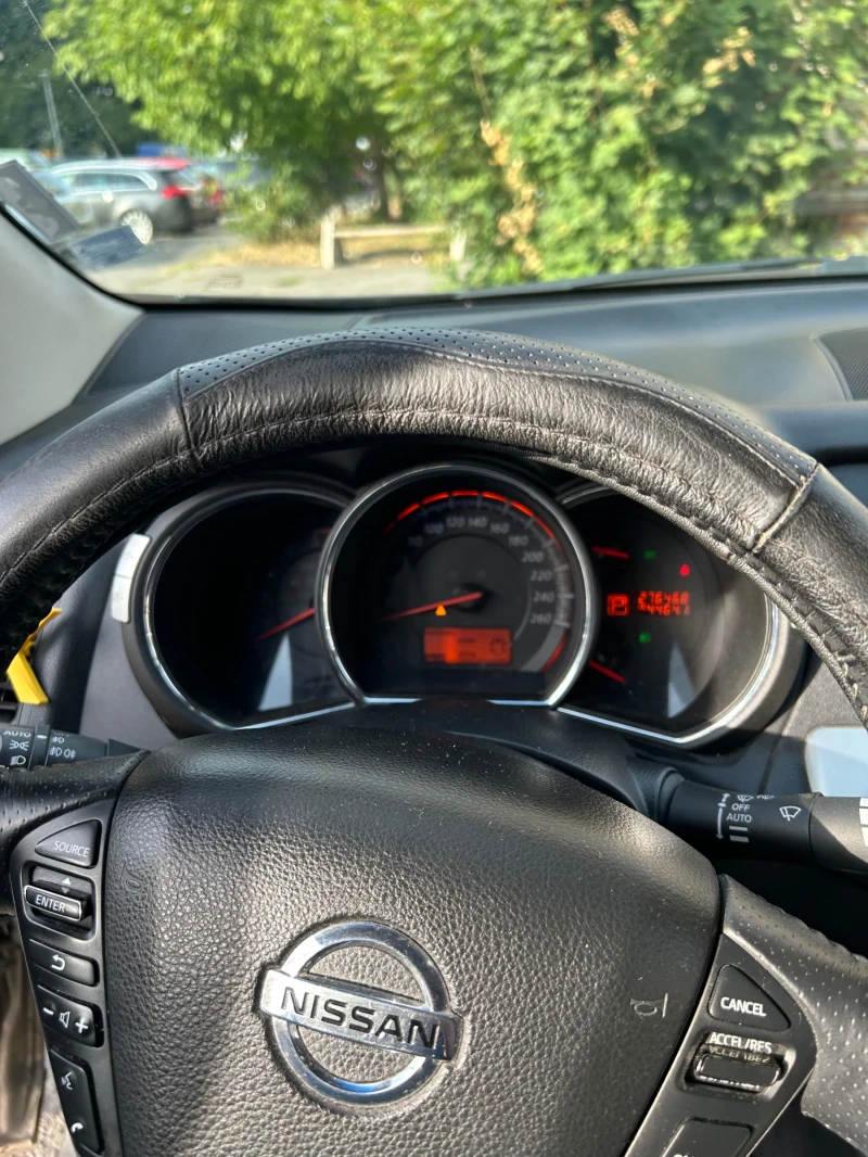 Nissan Murano 2500, снимка 6 - Автомобили и джипове - 51697669