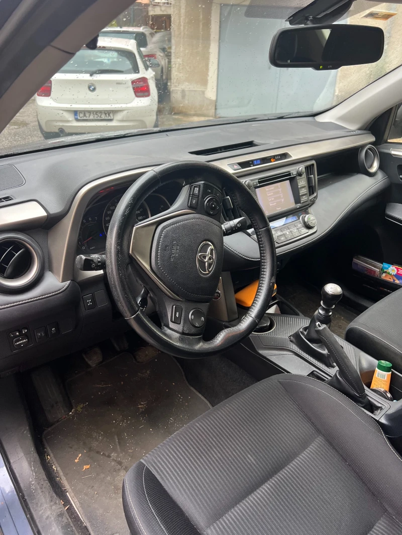 Toyota Rav4, снимка 5 - Автомобили и джипове - 52395051