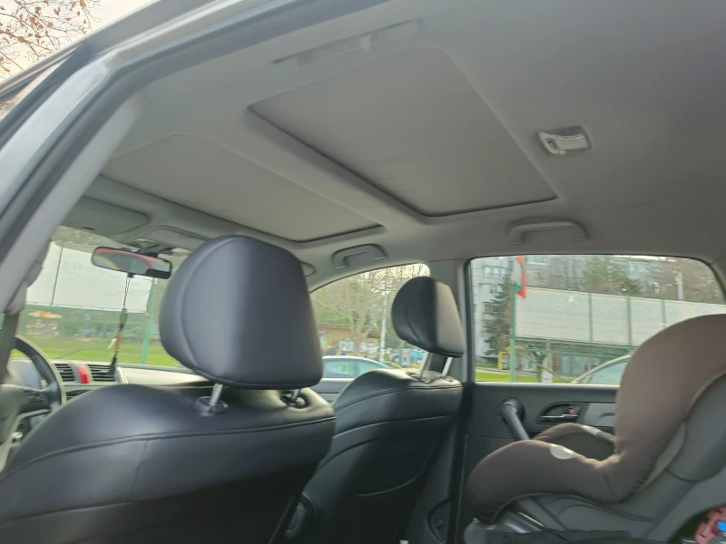 Honda Cr-v 2.2 BARTER 140, снимка 12 - Автомобили и джипове - 52722912