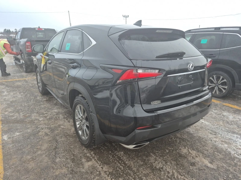 Lexus NX 200t * * CARFAX * * АВТО КРЕДИТ * * , снимка 4 - Автомобили и джипове - 52869985