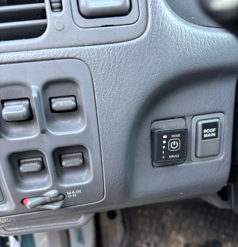 Honda Cr-v 2.0, снимка 7 - Автомобили и джипове - 53009345