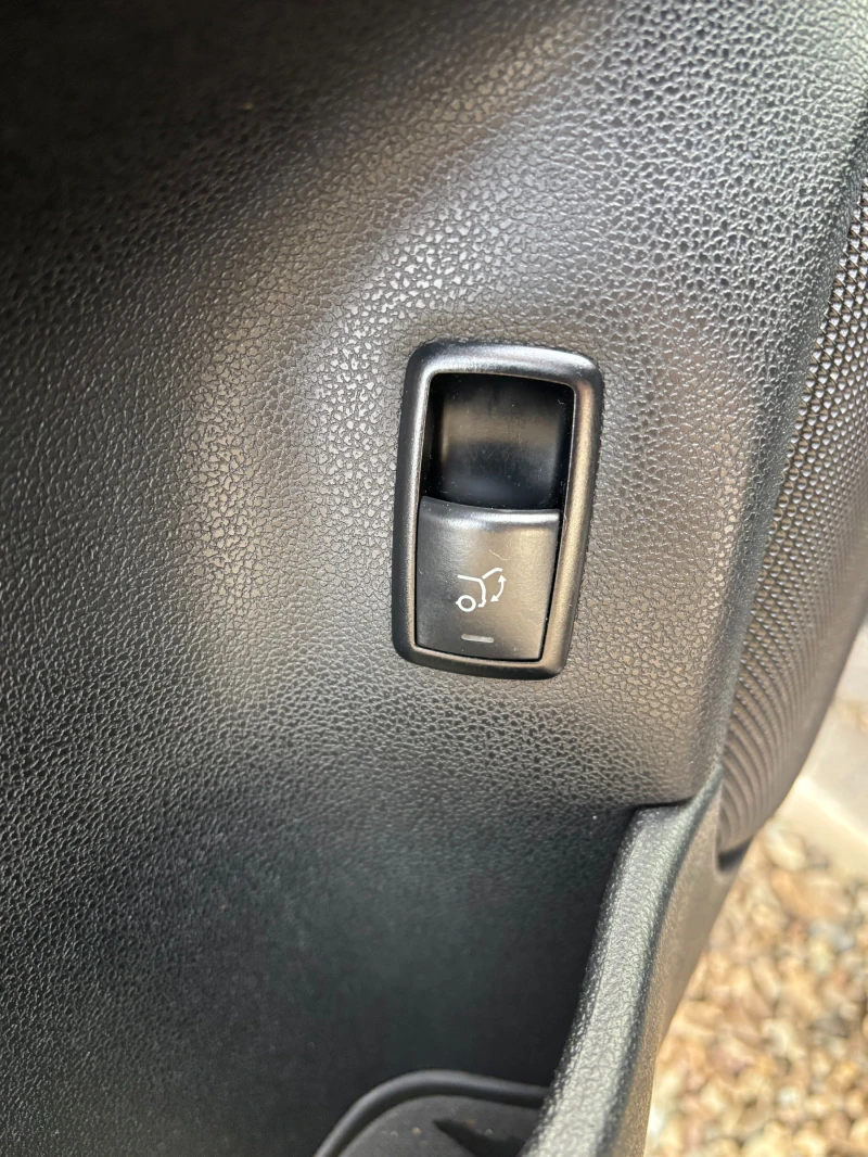 Mercedes-Benz ML 320, снимка 8 - Автомобили и джипове - 53043870