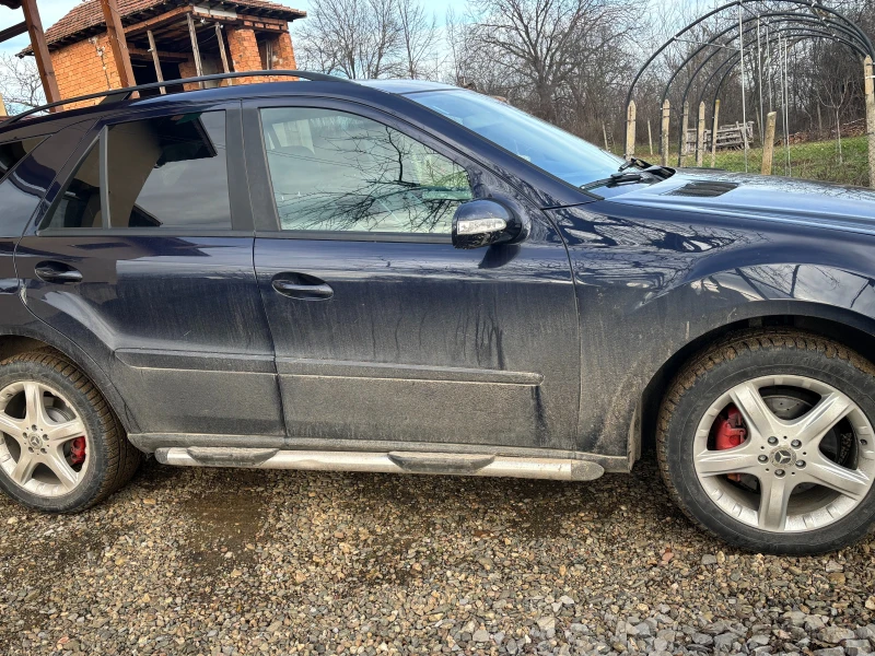 Mercedes-Benz ML 320, снимка 2 - Автомобили и джипове - 53043870
