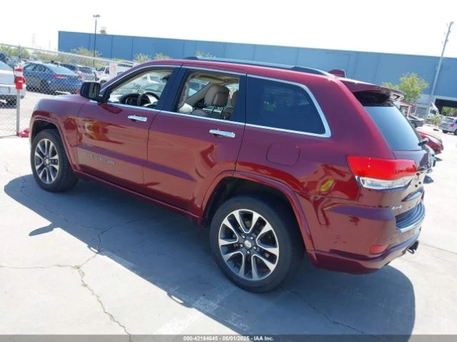 Jeep Grand cherokee OVERLAND 4X4 CARFAX АВТО КРЕДИТ  - изображение 4