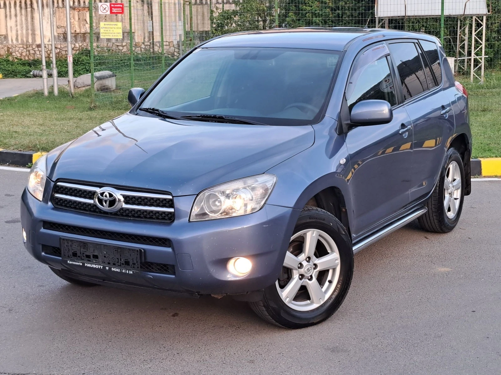 Toyota Rav4 2.2 D4D  Печка* Климатроник* 4х4 - изображение 2