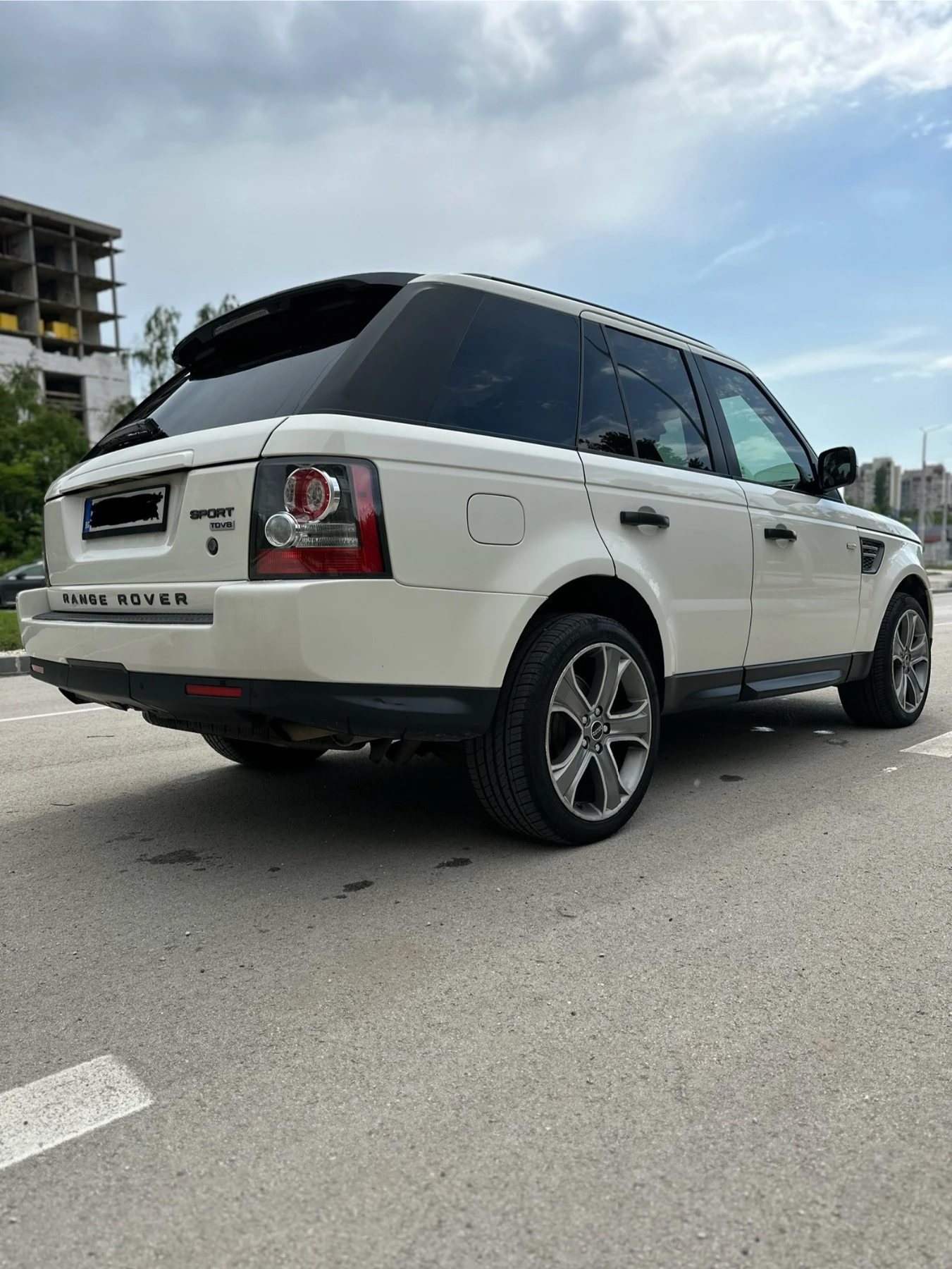 Land Rover Range Rover Sport  - изображение 2