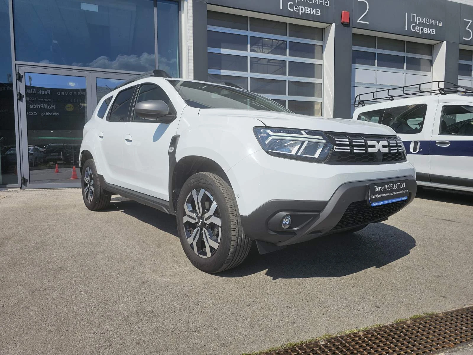 Dacia Duster 1.0 TCe 90 Stop&Start LPG 4x2 - изображение 2
