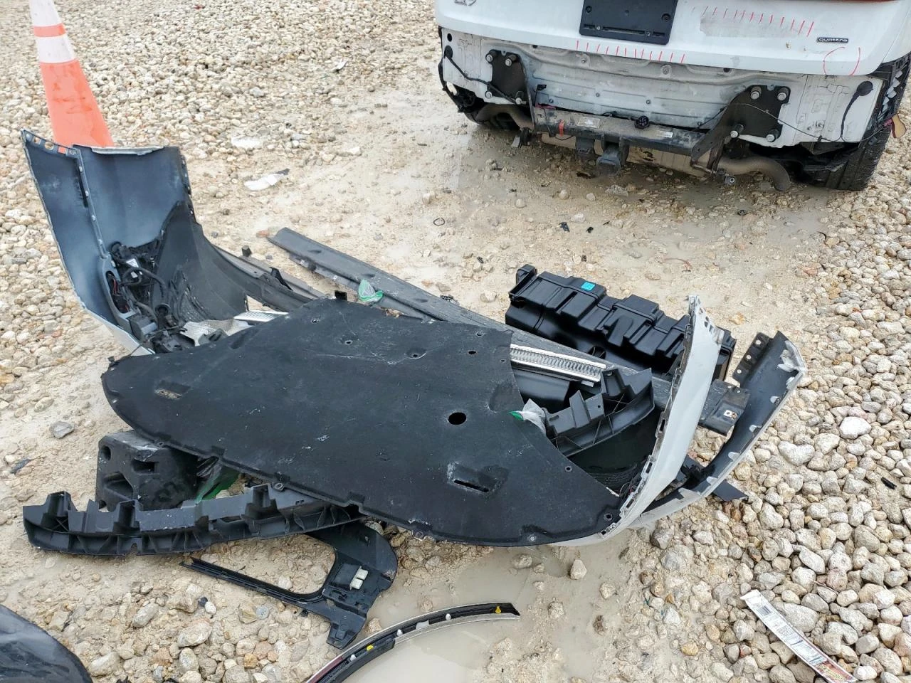 Audi Q7 PRESTIGE / S-LINE / DISTRONIC /  | Mobile.bg   13