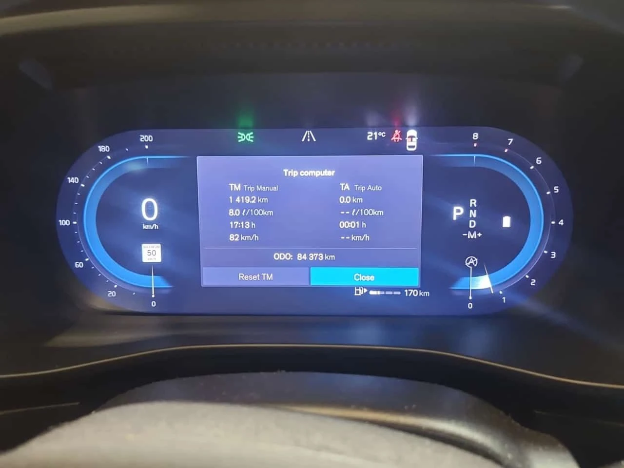 Volvo XC40 PLUS DARK THEME| 360| PANO| 2 КЛЮЧА| CARFAX, снимка 9 - Автомобили и джипове - 53963669