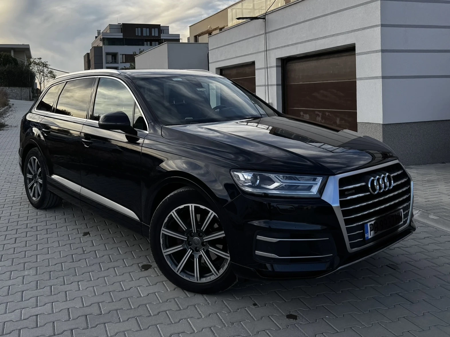Audi Q7 tdi, снимка 11 - Автомобили и джипове - 54178403