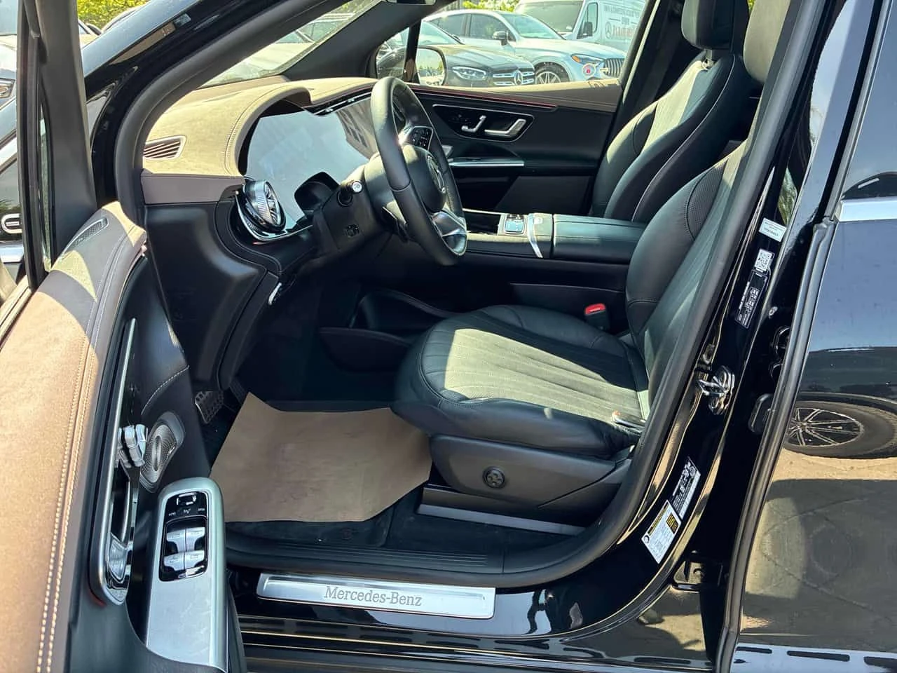 Mercedes-Benz EQE 500/ПАНОРАМА/BURMESTER/360/OT MERCEDES, снимка 7 - Автомобили и джипове - 54796193