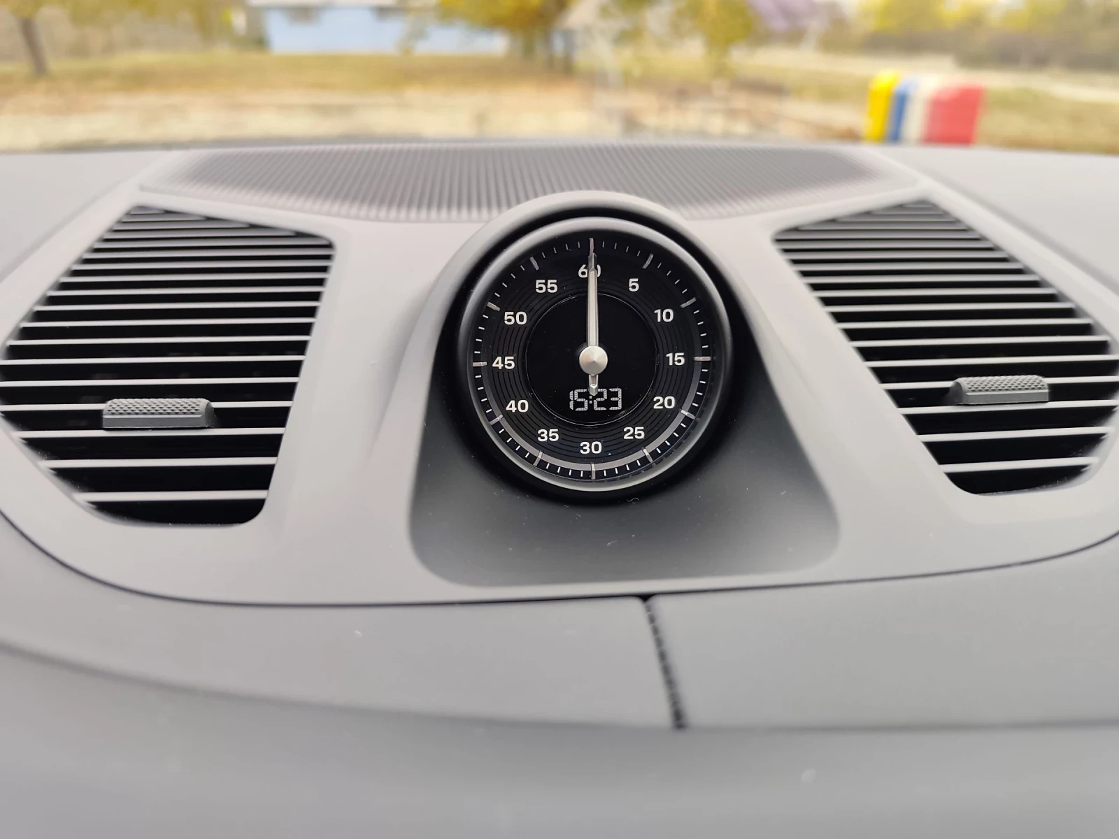Porsche Cayenne, снимка 16 - Автомобили и джипове - 54849105