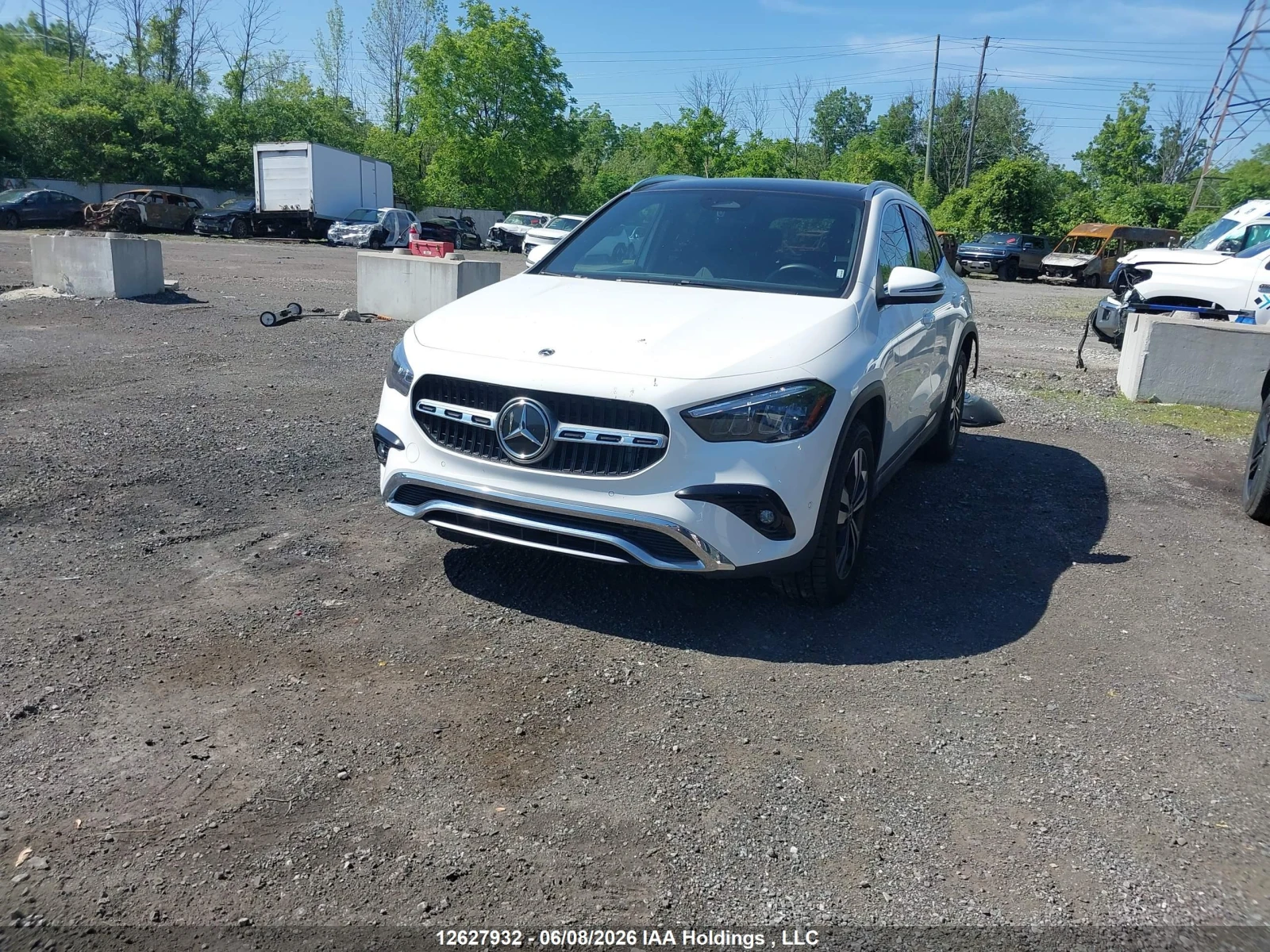 Mercedes-Benz GLA 250 4MATIC, снимка 2 - Автомобили и джипове - 54916318