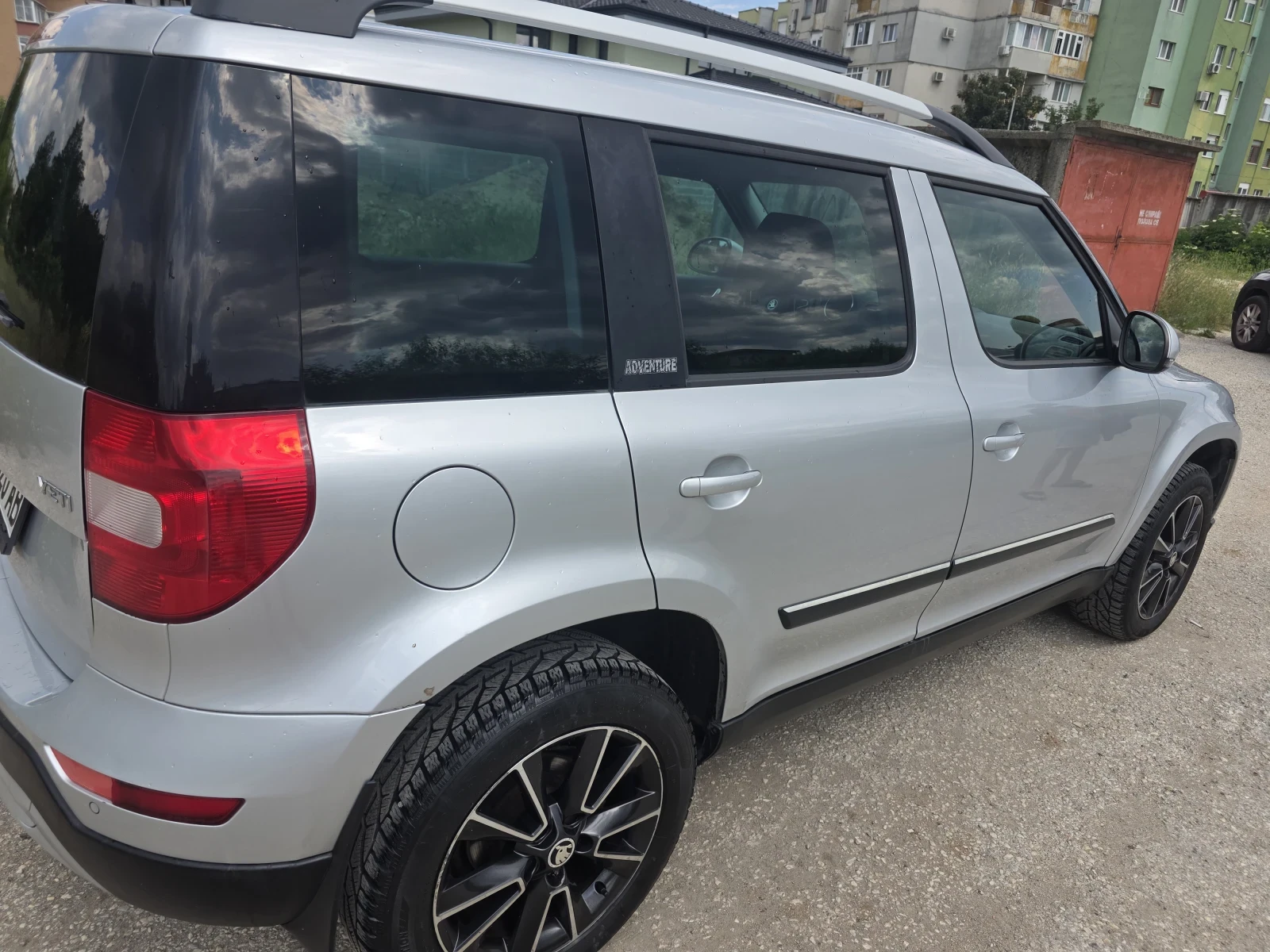 Skoda Yeti, снимка 13 - Автомобили и джипове - 54988874