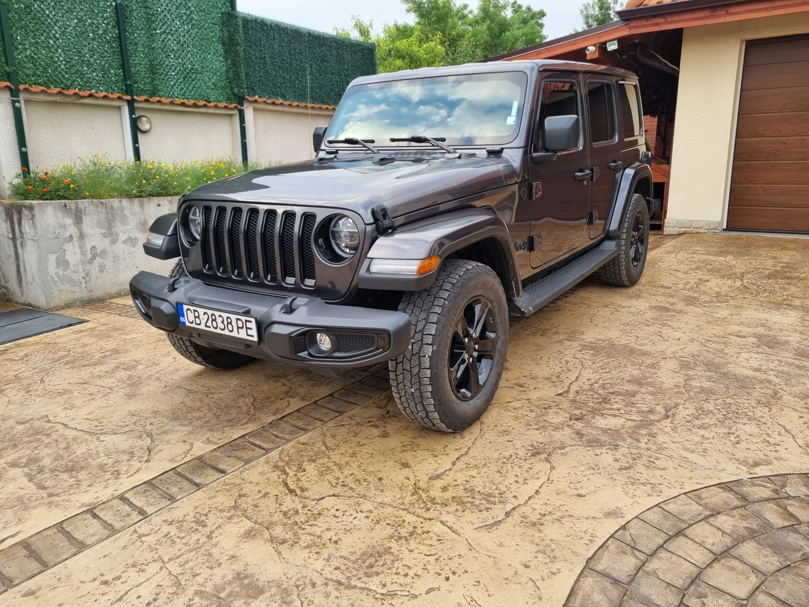 Jeep Wrangler Unlimited Sahara Altitute, снимка 3 - Автомобили и джипове - 55150827