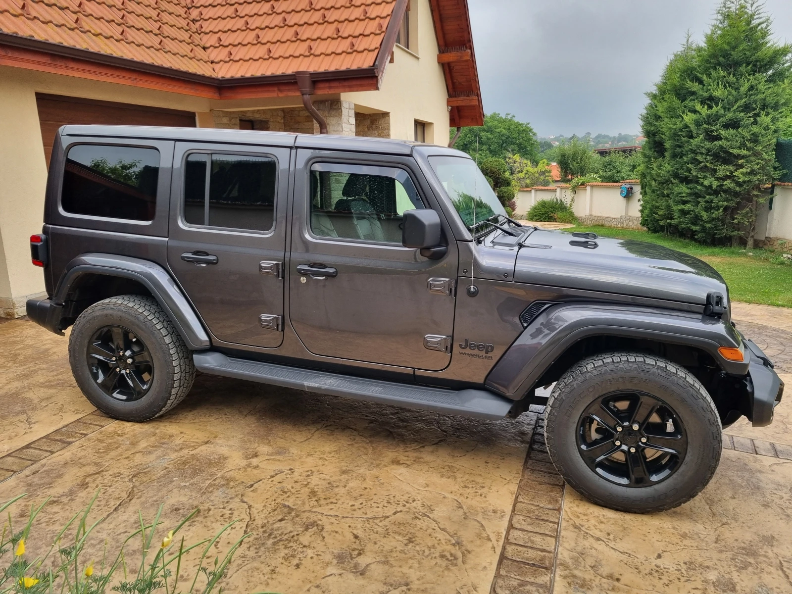 Jeep Wrangler Unlimited Sahara Altitute, снимка 4 - Автомобили и джипове - 55150827