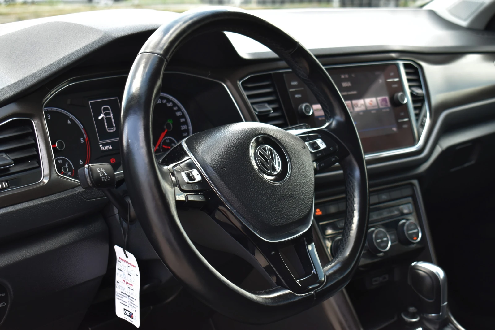 VW T-Roc 2.0TDI* LED* , снимка 10 - Автомобили и джипове - 55313314