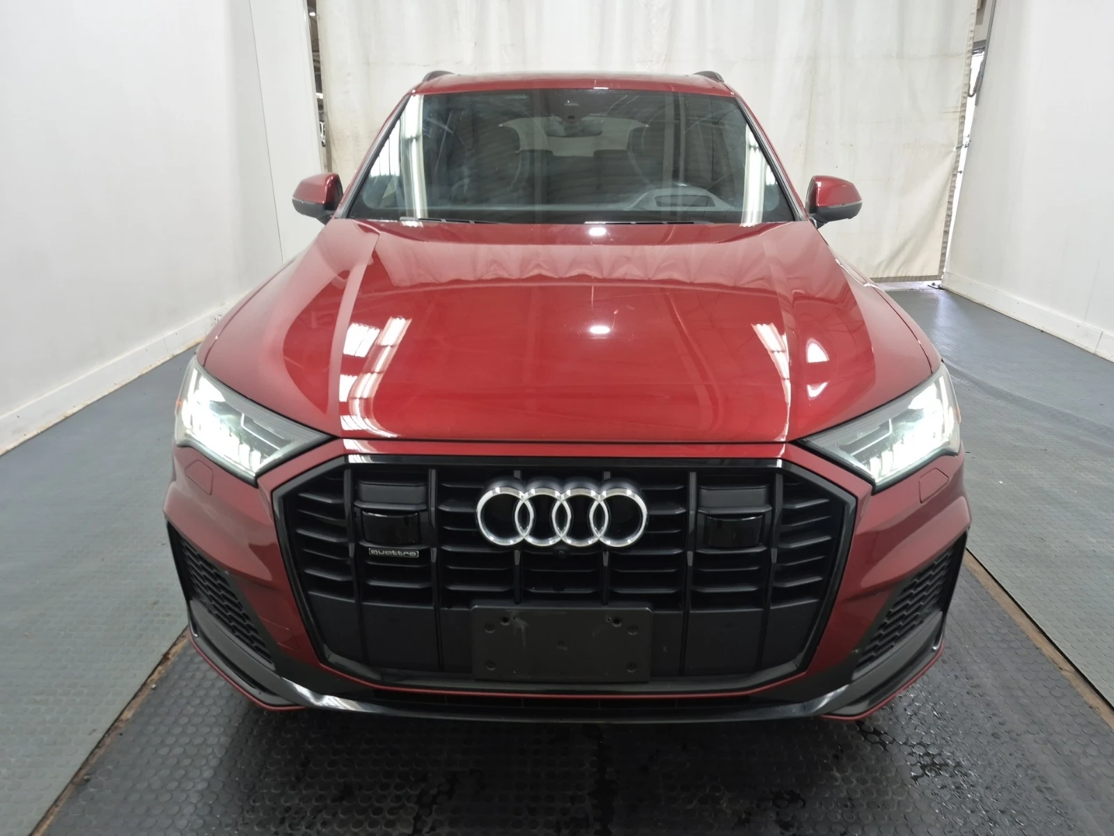 Audi Q7 Technik* S-line* Distronic* 360View* , снимка 2 - Автомобили и джипове - 55336215