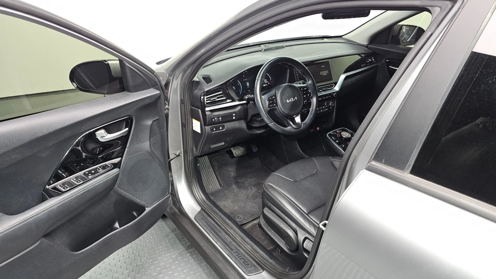 Kia Niro * ����� �����* ������ ���� �� ����� | Mobile.bg � ����������� 6