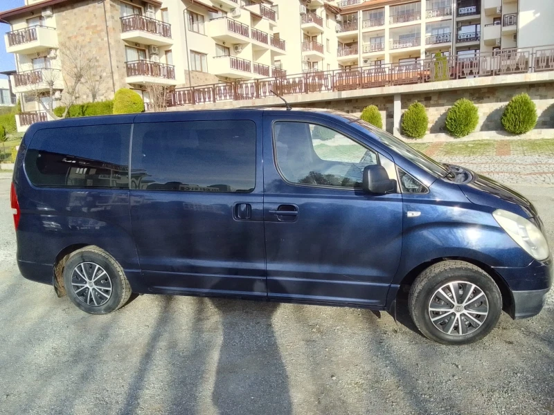 Hyundai H1, снимка 2 - Бусове и автобуси - 53051875