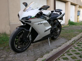  Ducati 848